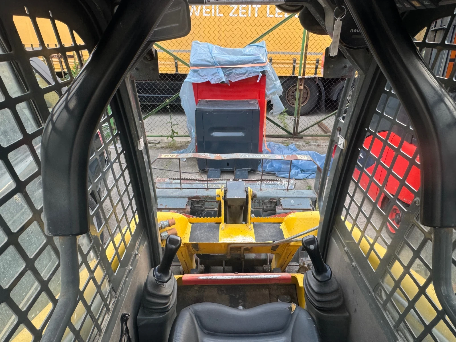 Мини челни товарачи Друга Wacker Neuson 501s, снимка 8 - Индустриална техника - 54828869