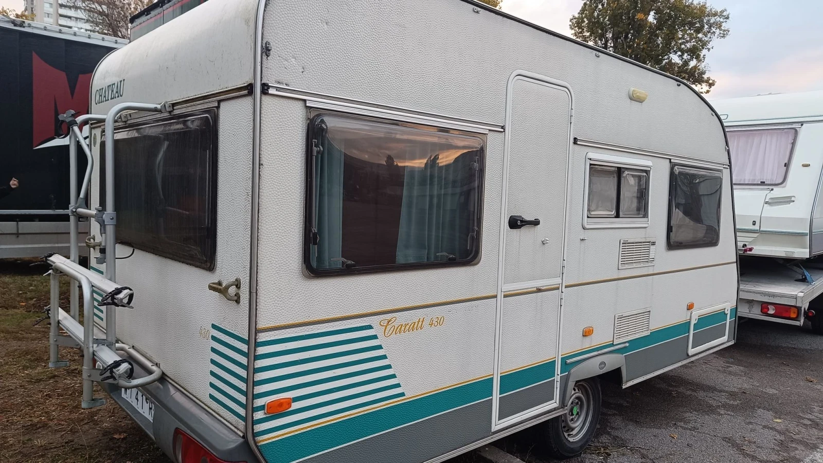 Каравана Chateau 430, снимка 2 - Каравани и кемпери - 56676690
