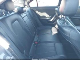 Mercedes-Benz A 220 4MATIC, снимка 10