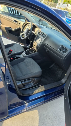 VW Jetta 6, снимка 12