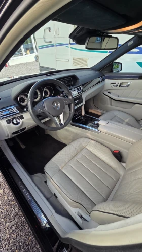 Mercedes-Benz E 350 4-Matic  Всички екстри за модела!, снимка 7