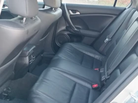 Honda Accord 2.4/EXECUTIVE+ /ДИСТРОНИК/КОЖА/НАВИ/КАМЕРА/F1/ - 15999 лв. / 8180.16 € - 75080623 7