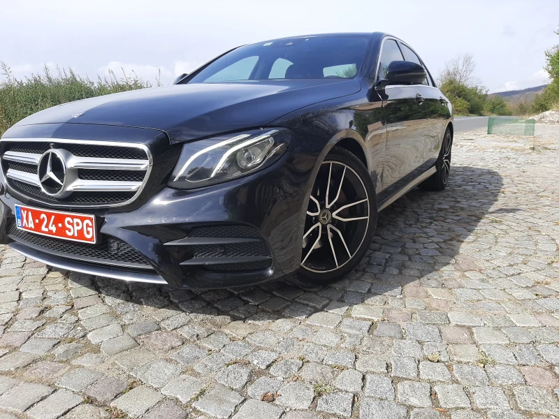 Mercedes-Benz E 220 AMG   9G , DIGITAL, снимка 1 - Автомобили и джипове - 47475780