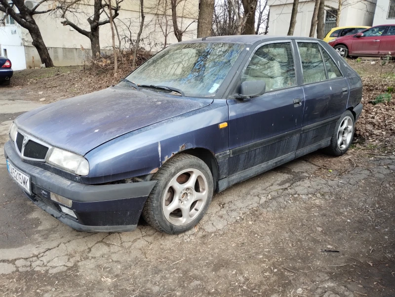 Lancia Delta, снимка 2 - Автомобили и джипове - 49146039