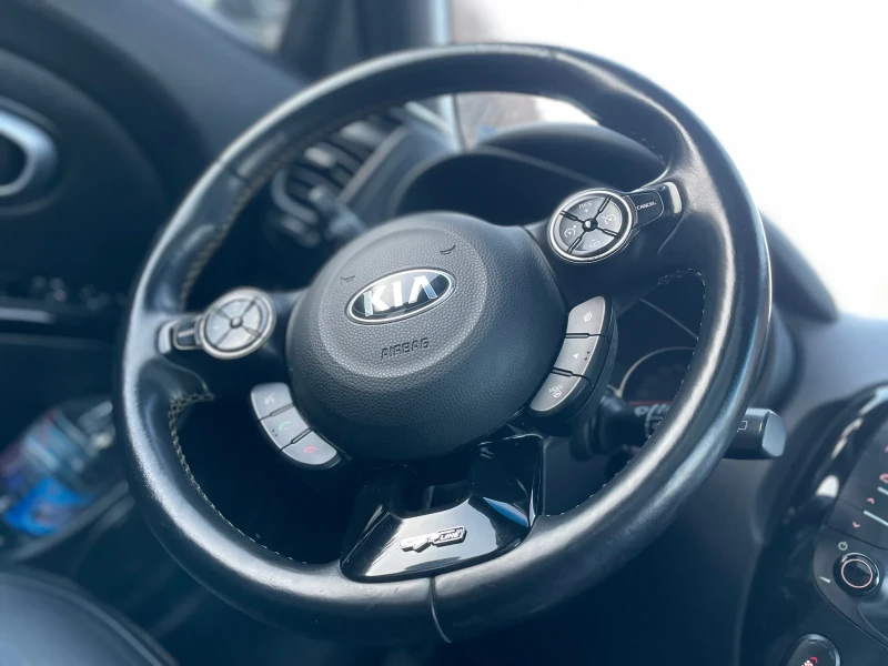 Kia Soul ТОП//Luxury FULL Панорама  Подгрев+ Обдухване Сед., снимка 4 - Автомобили и джипове - 49709941