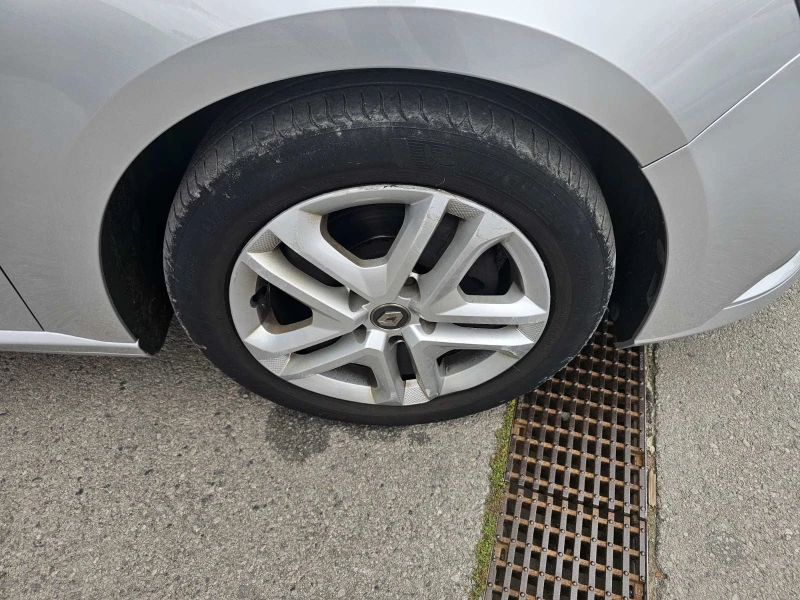 Renault Megane Energy dCi 115 к.с. дизел Stop&Start , снимка 14 - Автомобили и джипове - 51920654