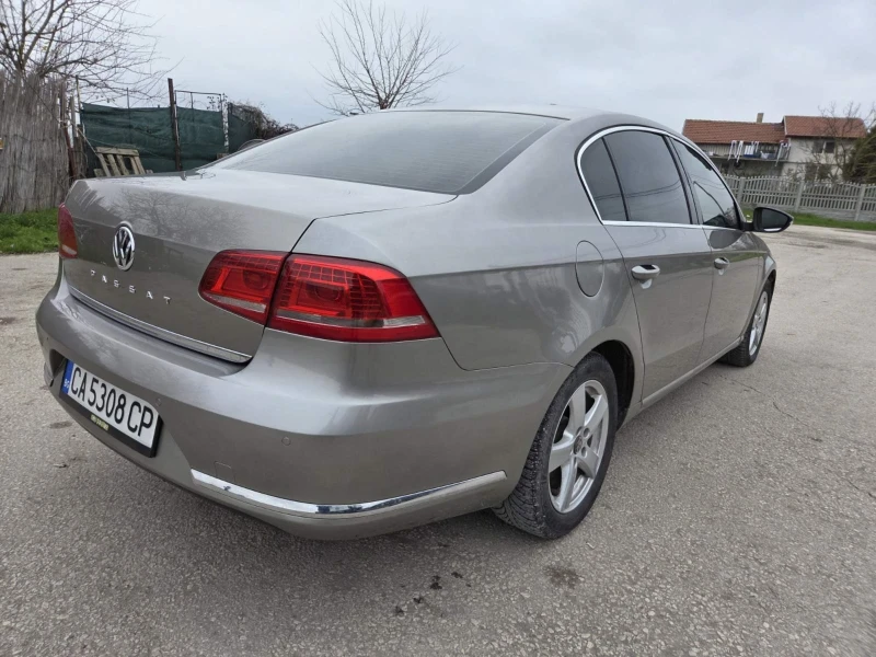 VW Passat 1.8 tsi, снимка 15 - Автомобили и джипове - 52956546