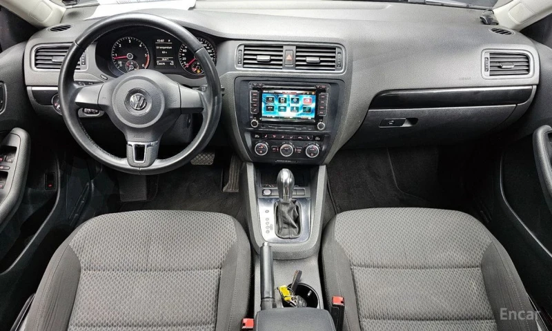 VW Jetta, снимка 7 - Автомобили и джипове - 52964691