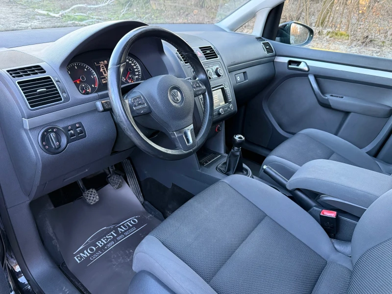 VW Touran 1.6tdi* ПОДГРЕВ, снимка 12 - Автомобили и джипове - 53537289