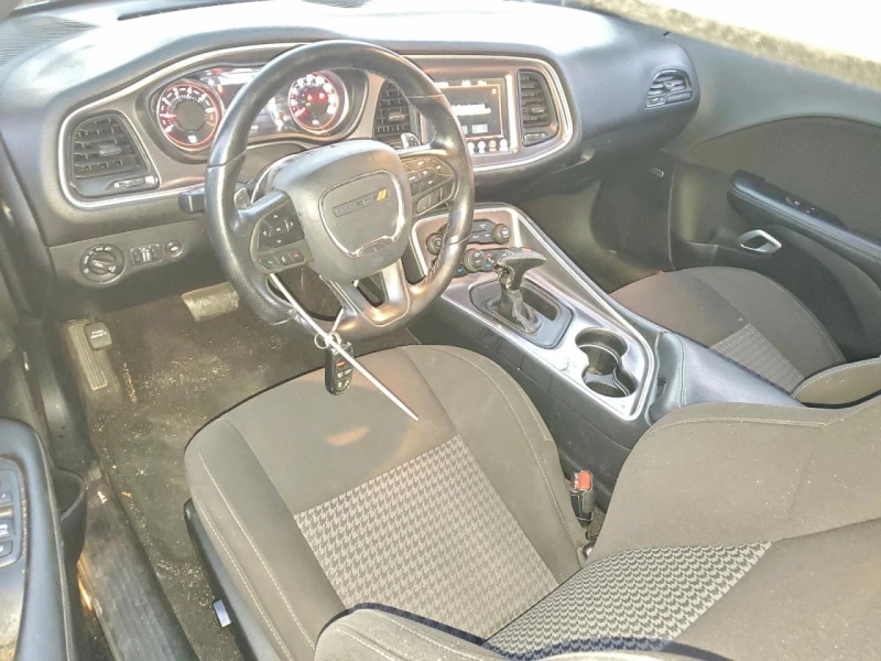 Dodge Challenger GT, снимка 8 - Автомобили и джипове - 53555075