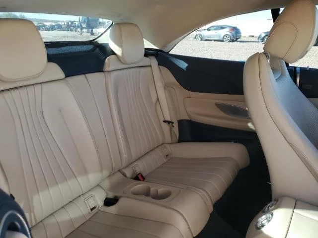 Mercedes-Benz E 400, снимка 10 - Автомобили и джипове - 48720505