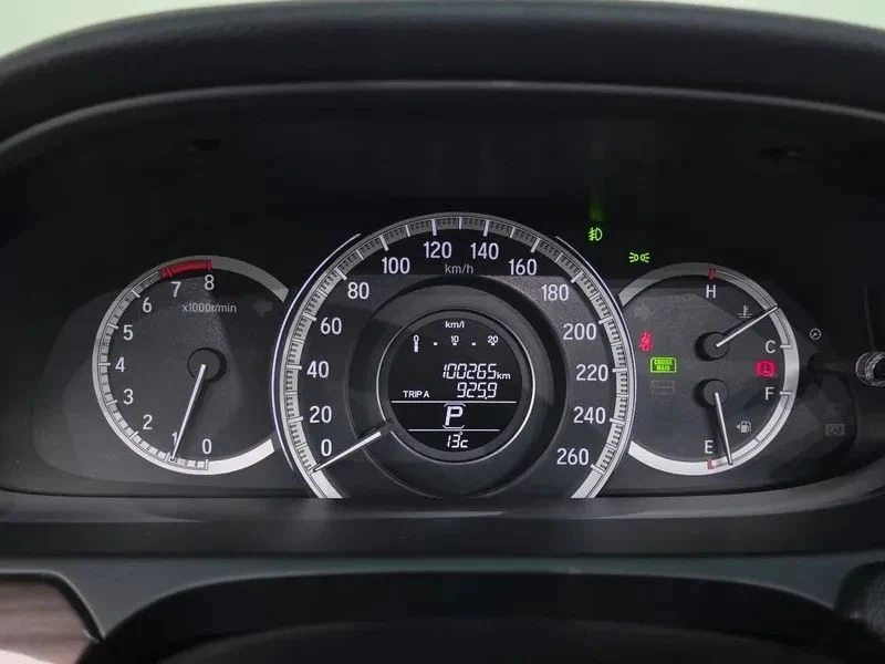 Honda Accord, снимка 8 - Автомобили и джипове - 56690511