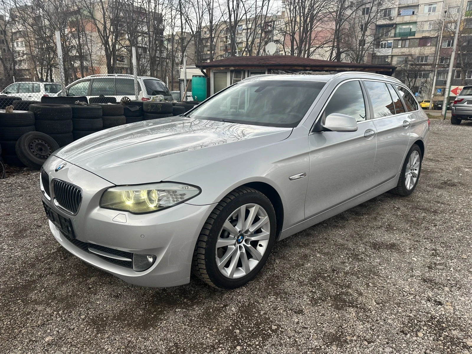 BMW 530 3, 0TD 258kc  4X4 PANORAMA - изображение 7