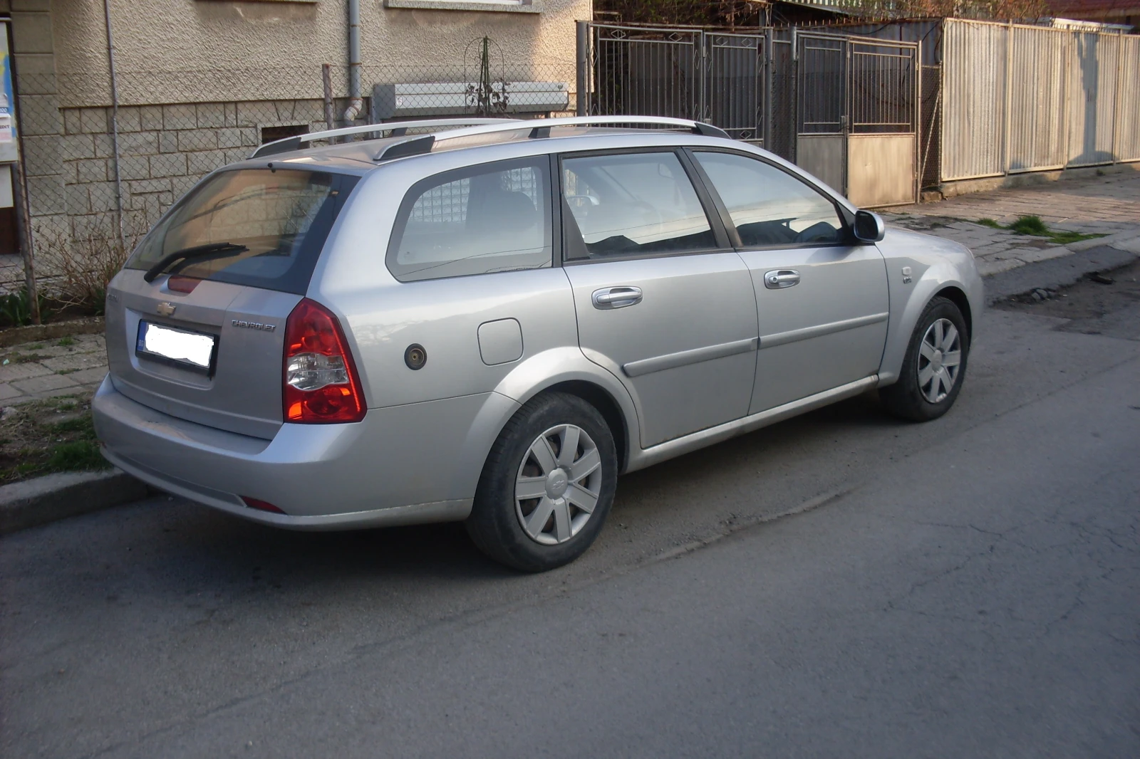 Chevrolet Lacetti 1.6 бензин - изображение 6