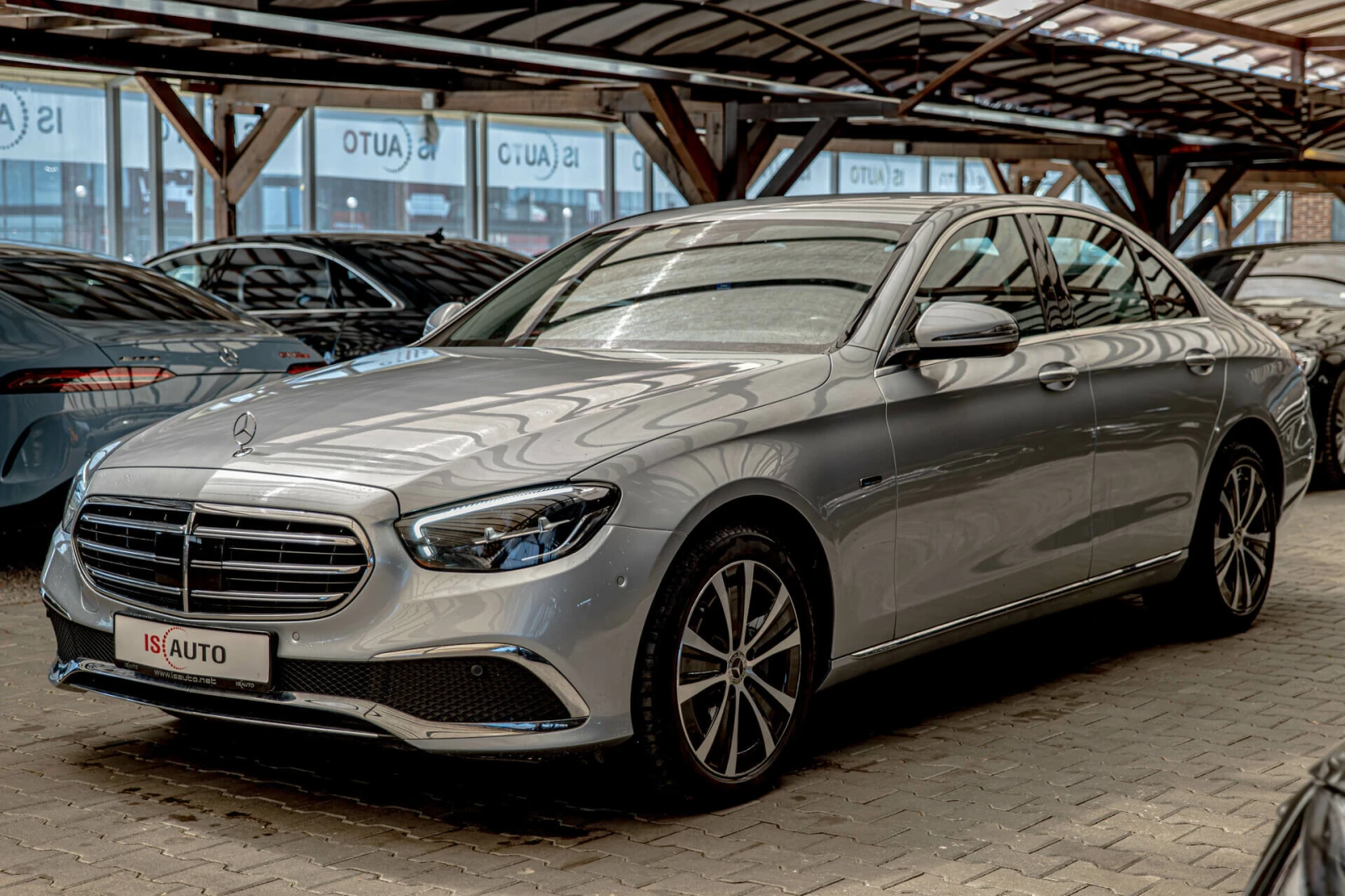 Mercedes-Benz E 300 DE/4Matic/Virtual/Sedan/ | Mobile.bg — изображение 1