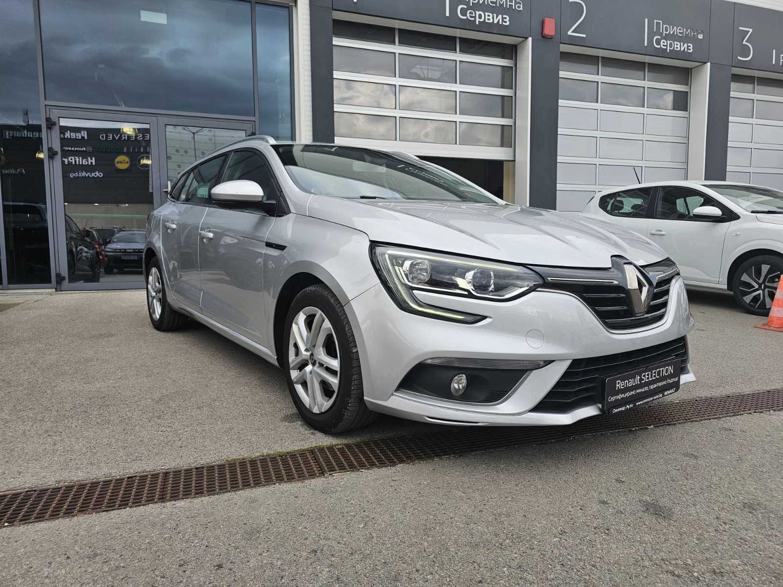Renault Megane Energy dCi 115 к.с. дизел Stop&Start  - изображение 2