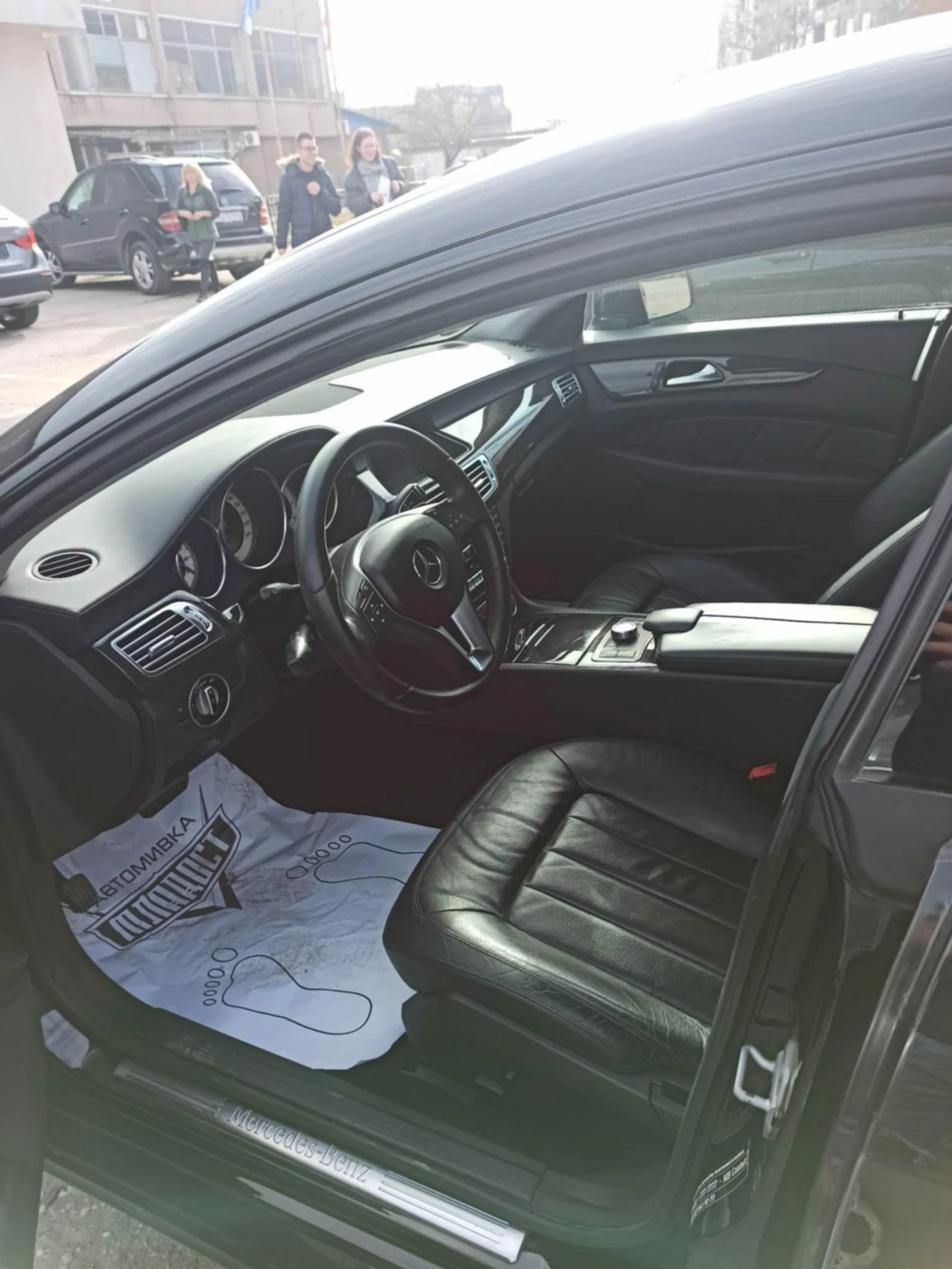 Mercedes-Benz CLS 350  - изображение 3