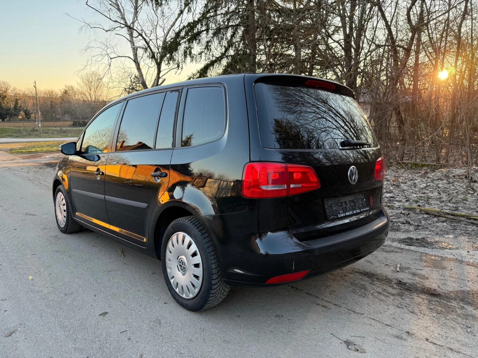 VW Touran 1.6tdi* ПОДГРЕВ - изображение 5