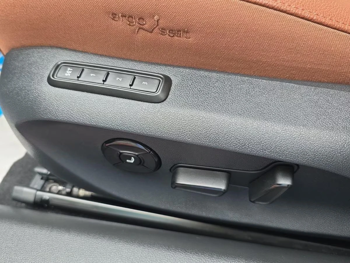 Skoda Superb 2.0 TDI 4x4 L&K CANTON CAMERA MATRIX, снимка 12 - Автомобили и джипове - 54269648