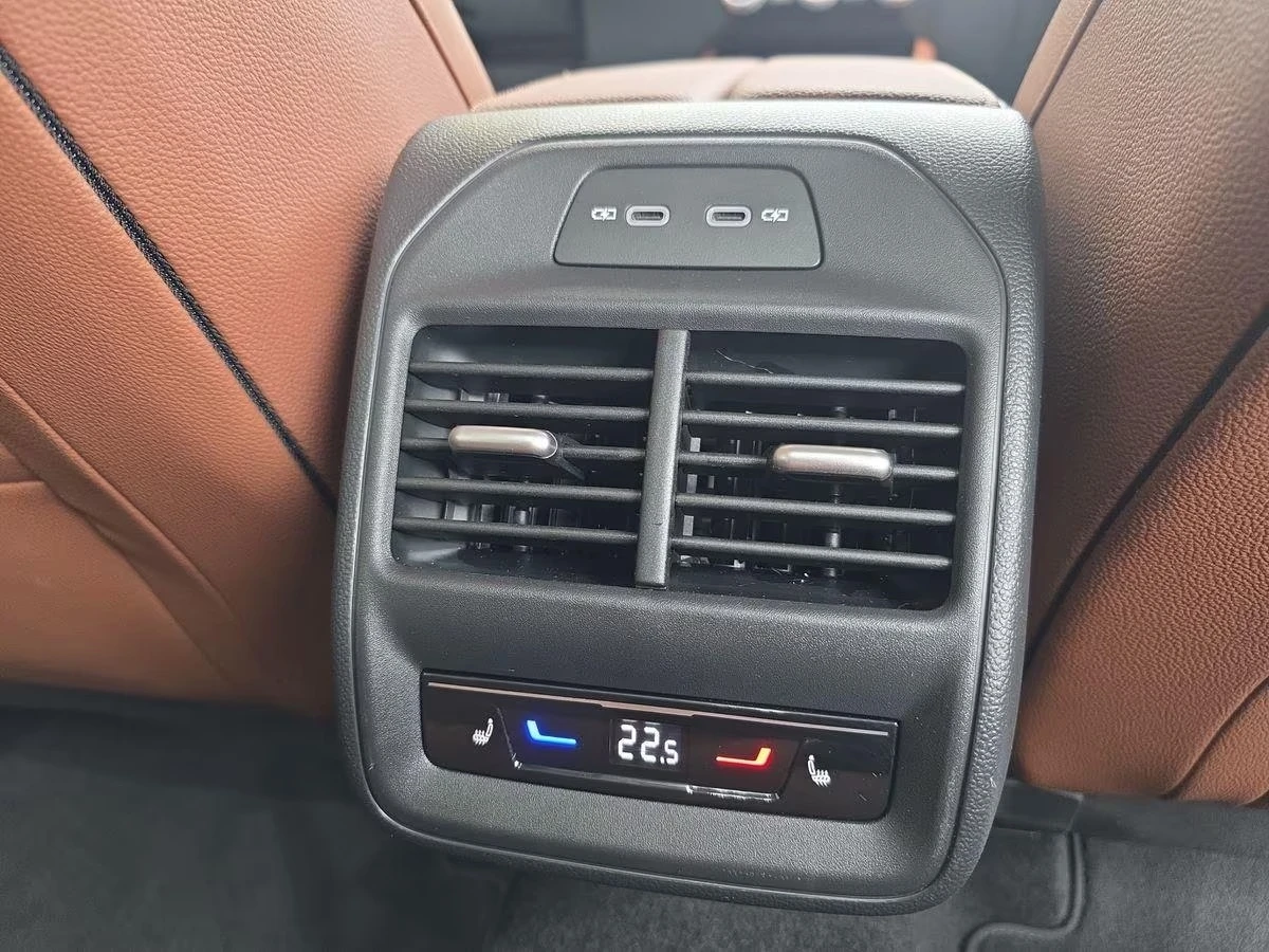 Skoda Superb 2.0 TDI 4x4 L&K CANTON CAMERA MATRIX, снимка 14 - Автомобили и джипове - 54269648