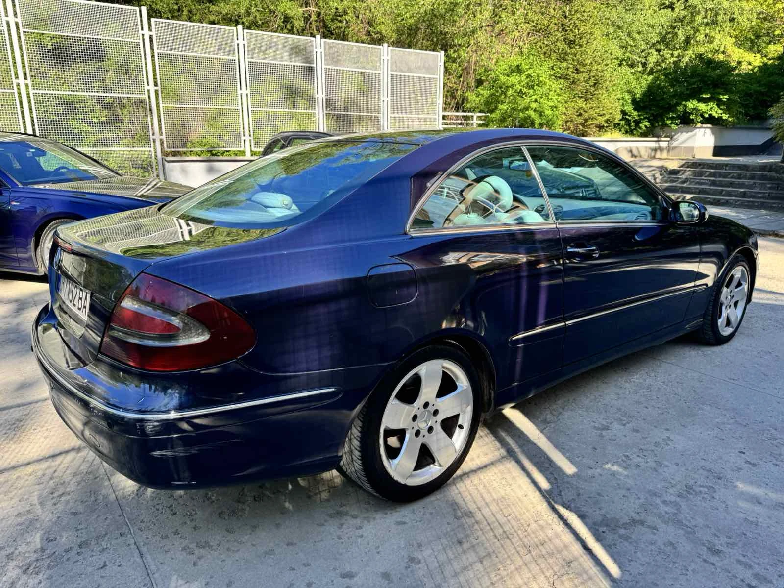 Mercedes-Benz CLK, снимка 3 - Автомобили и джипове - 54593335