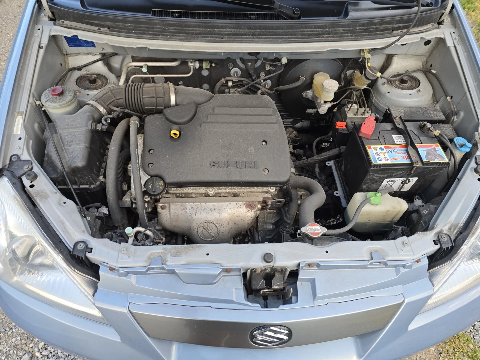 Suzuki Liana 1.6i 4x4 Като Нова, снимка 13 - Автомобили и джипове - 54597999