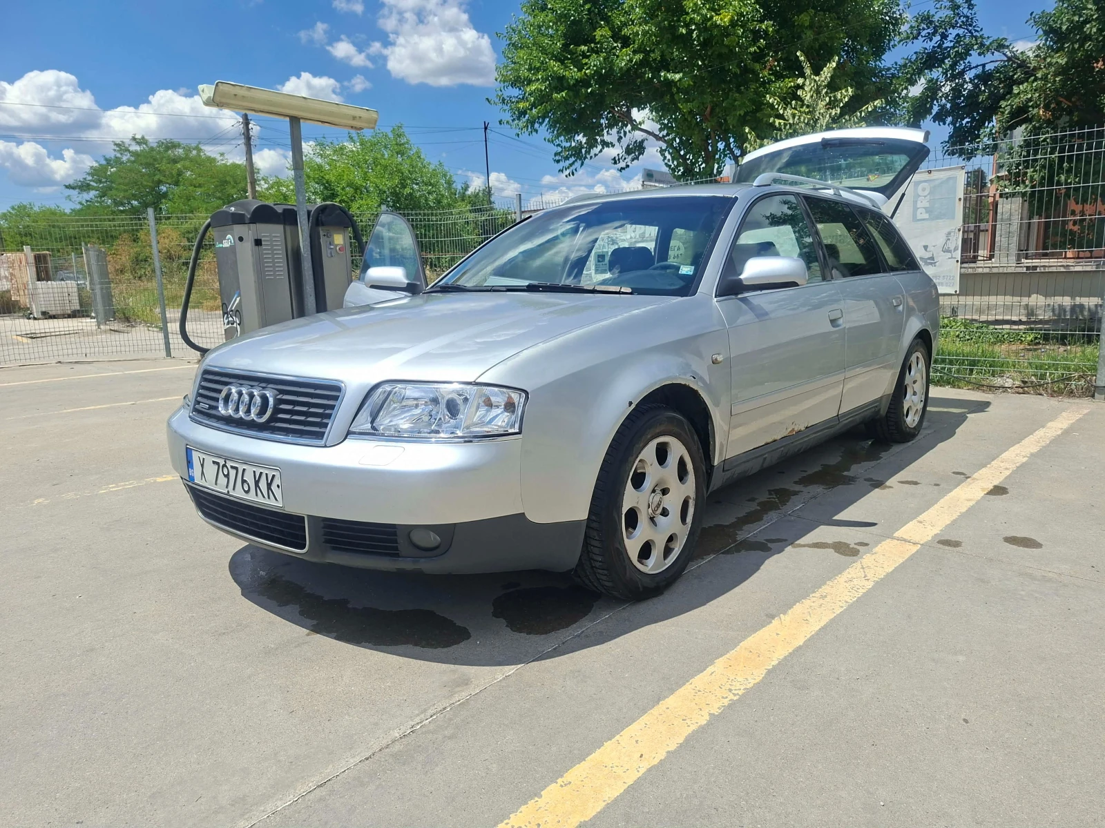 Audi A6 2.4i LPG Quattro, снимка 8 - Автомобили и джипове - 55682871
