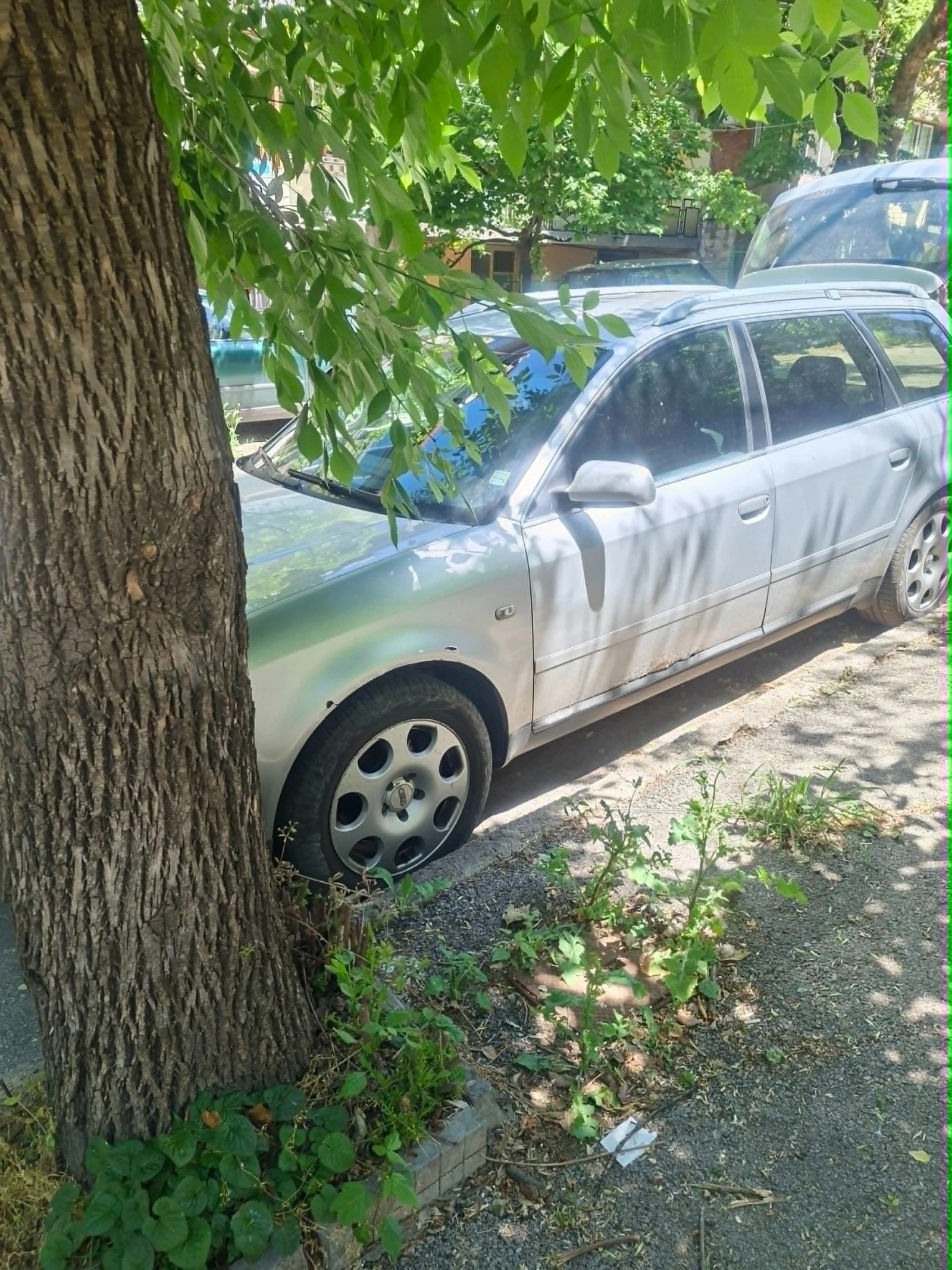 Audi A6 2.4i LPG Quattro, снимка 4 - Автомобили и джипове - 54741485
