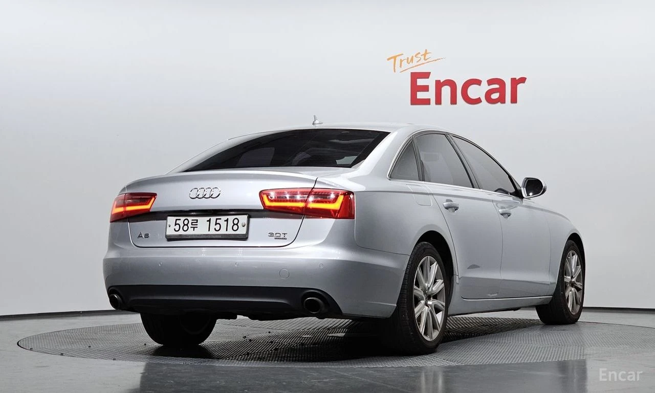 Audi A6 3.0 TFSI QUATTRO* DISTRONIC* ПОДГРЕВ* ШИБИДАХ*  , снимка 3 - Автомобили и джипове - 54749280