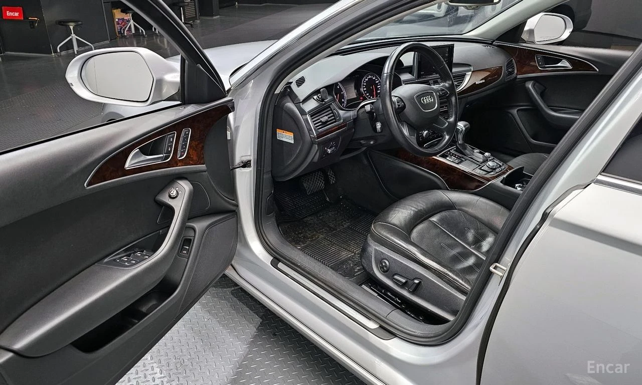 Audi A6 3.0 TFSI QUATTRO* DISTRONIC* ПОДГРЕВ* ШИБИДАХ*  , снимка 6 - Автомобили и джипове - 54749280