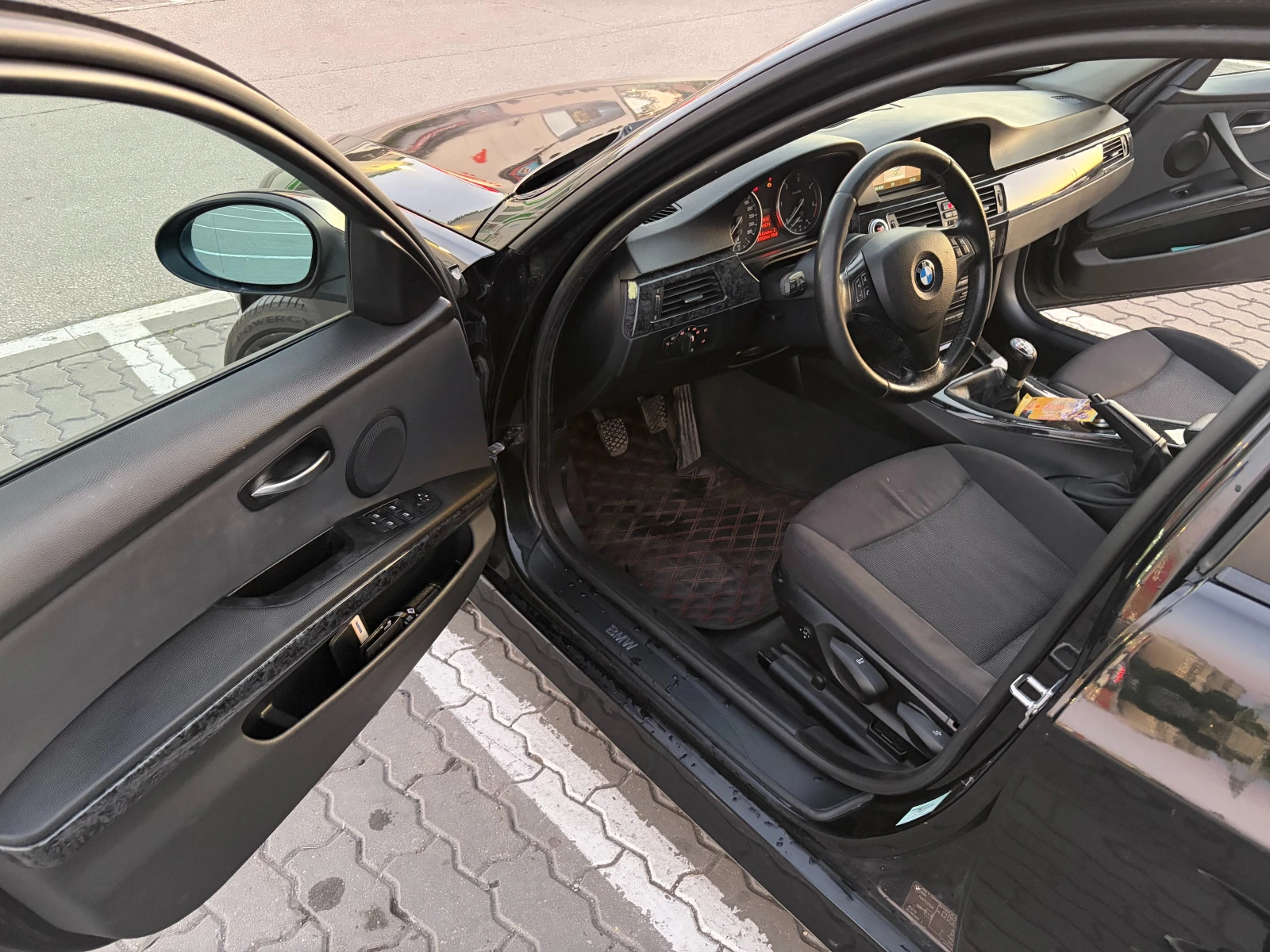 BMW 320 e91, снимка 10 - Автомобили и джипове - 54756991
