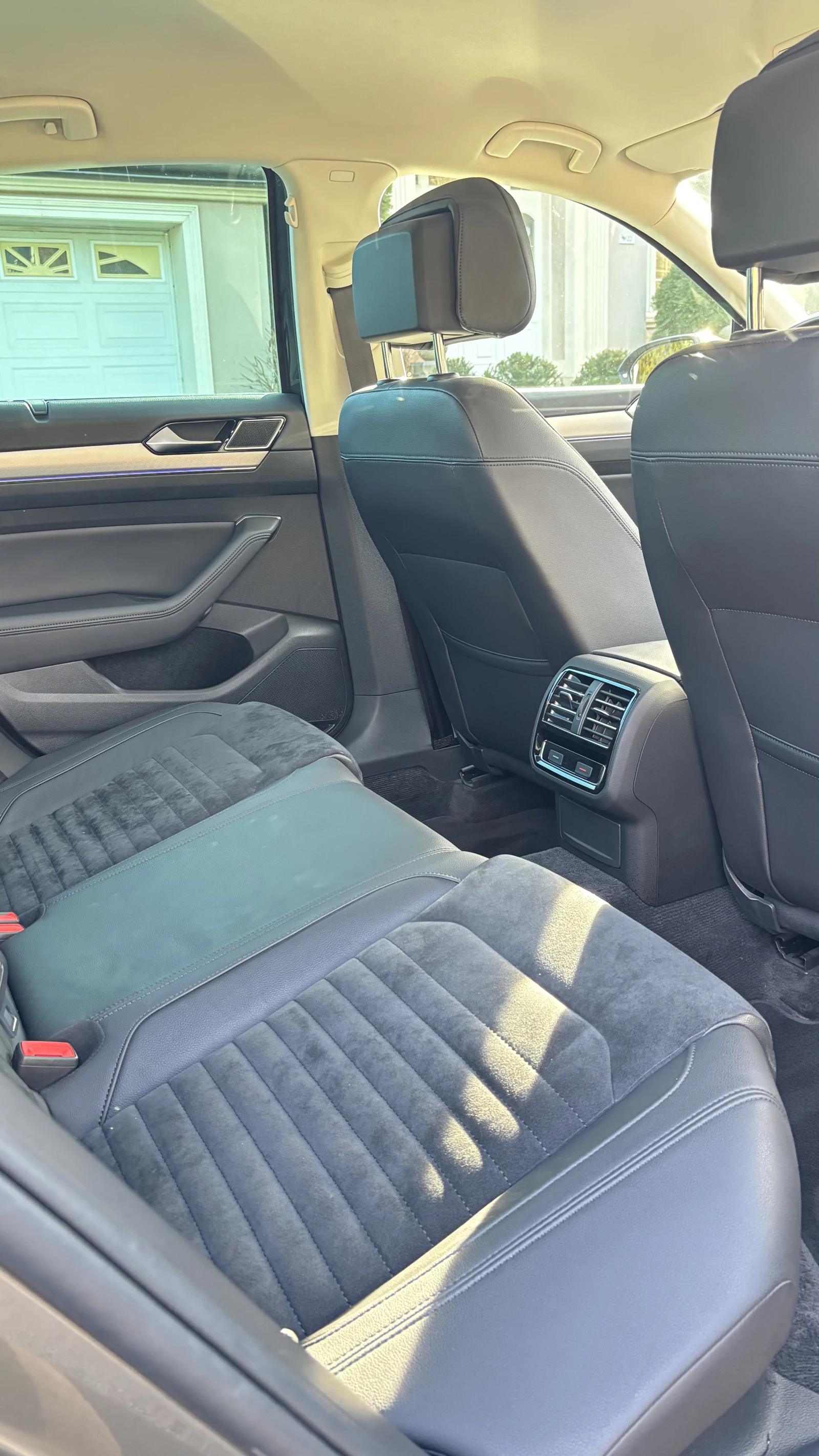 VW Passat 1.4 TSI Plug in Hybrid, снимка 13 - Автомобили и джипове - 55248163