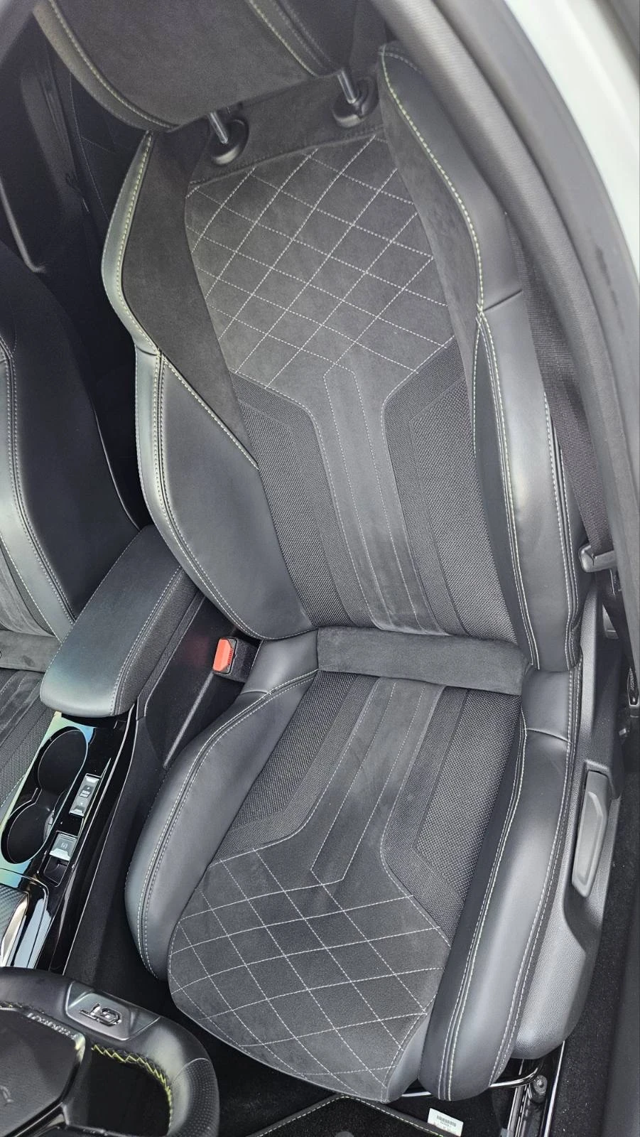Peugeot 208 GT-Line 131hp панорама , снимка 9 - Автомобили и джипове - 55341813