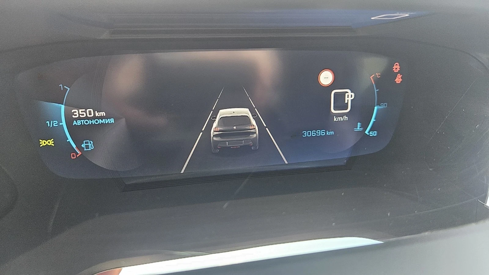 Peugeot 208 GT-Line 131hp панорама , снимка 7 - Автомобили и джипове - 55341813