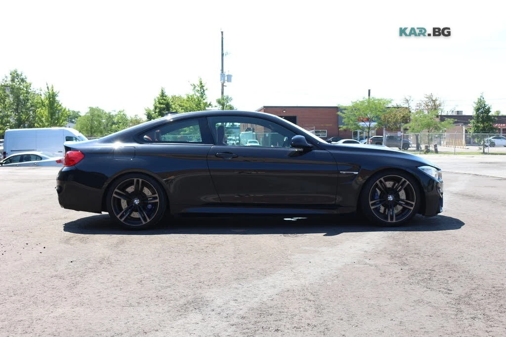 BMW M4 * М-Package* * HeadUp* AвтоКредит* (ЦЕНА ДО БГ), снимка 4 - Автомобили и джипове - 55393176