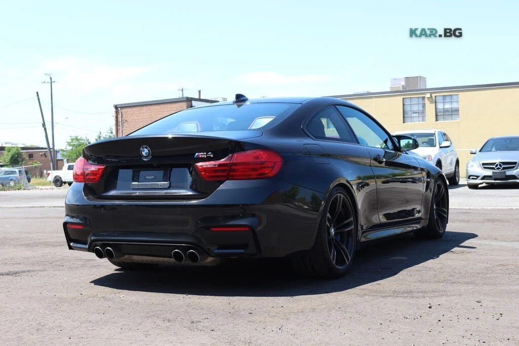 BMW M4 * М-Package* * HeadUp* AвтоКредит* (ЦЕНА ДО БГ), снимка 6 - Автомобили и джипове - 55393176
