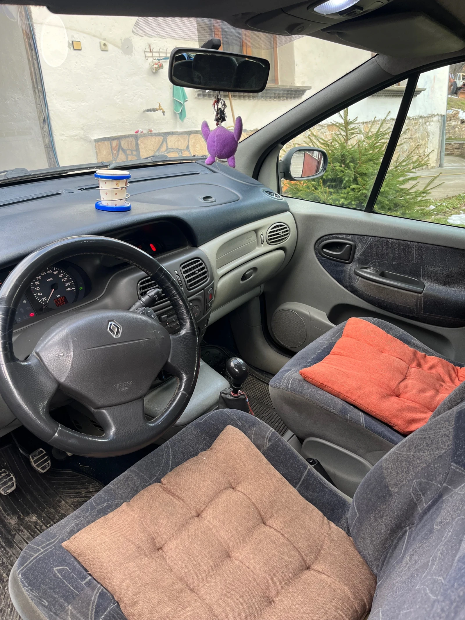 Renault Scenic, снимка 5 - Автомобили и джипове - 55673383