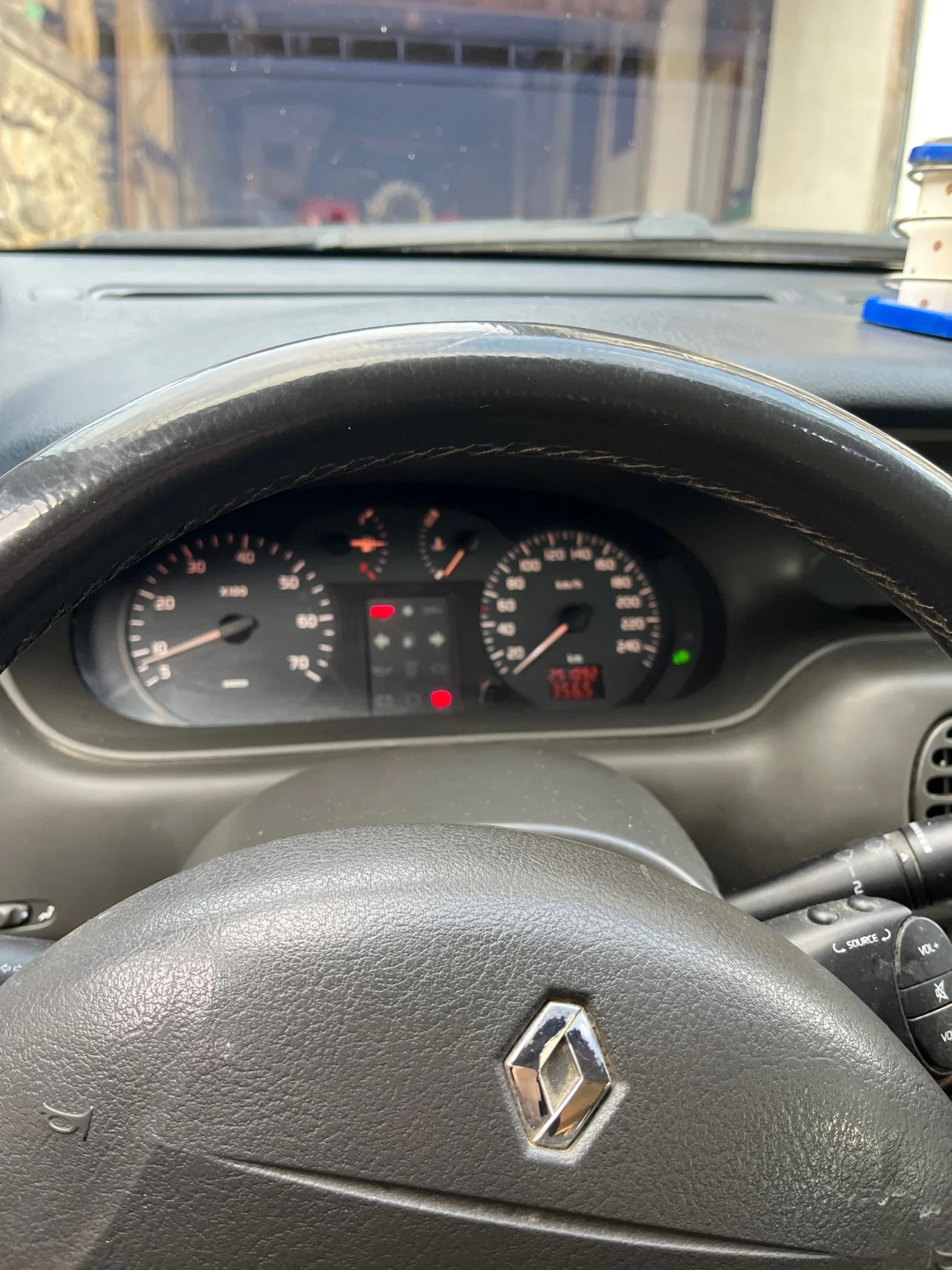 Renault Scenic, снимка 6 - Автомобили и джипове - 55673383