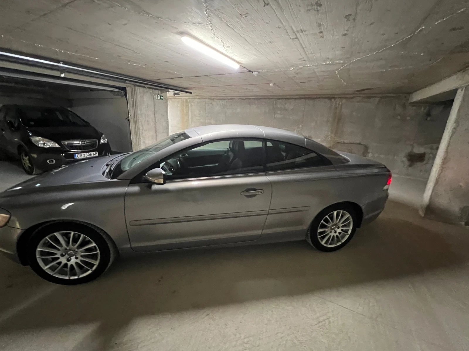 Volvo C70 Convertible, снимка 8 - Автомобили и джипове - 56243140