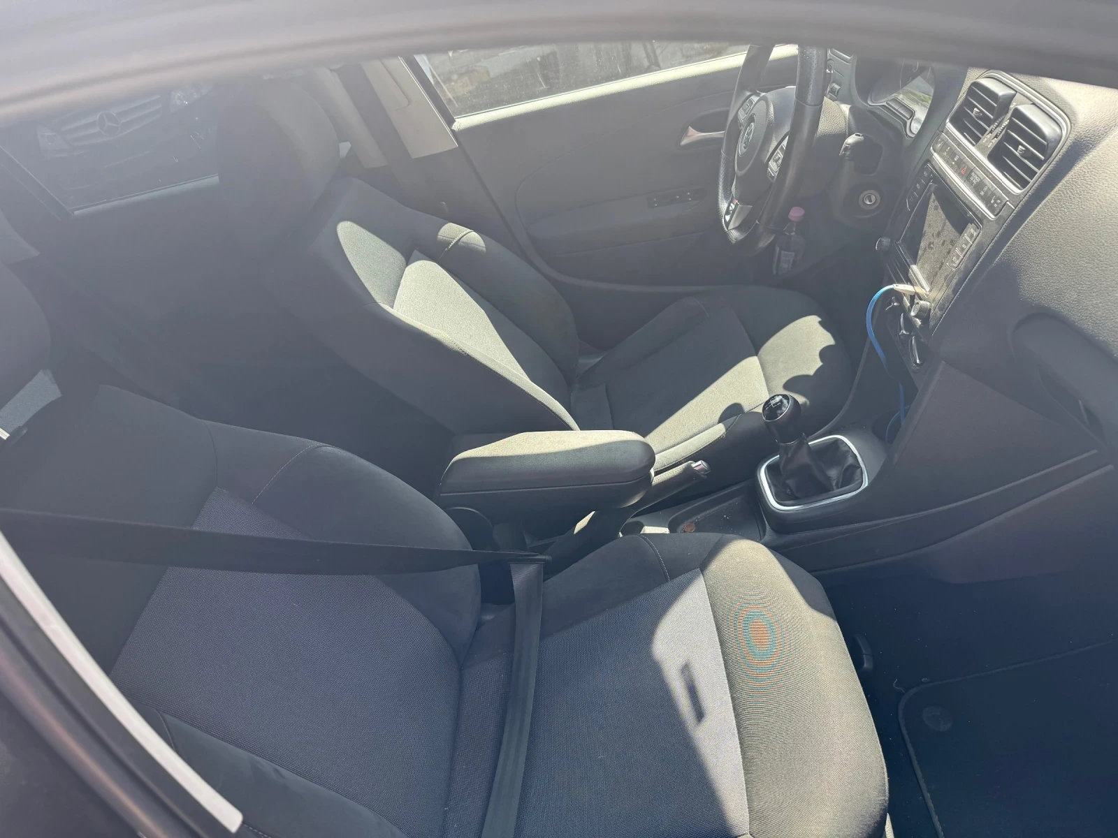VW Polo 1.6 R line, снимка 10 - Автомобили и джипове - 56325850