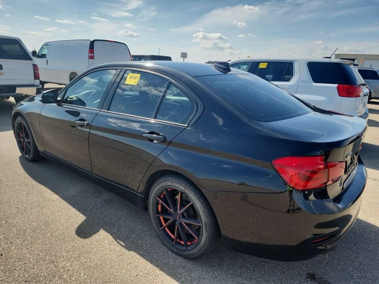 BMW 330 * Sedan 330i Xdrive * CARFAX *  | Mobile.bg � ����������� 4