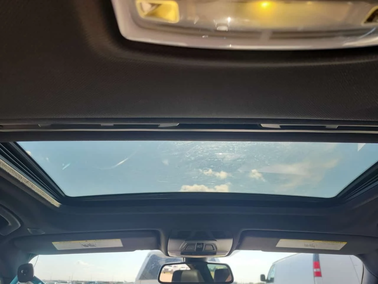 BMW 330 * Sedan 330i Xdrive * CARFAX *  | Mobile.bg � ����������� 12
