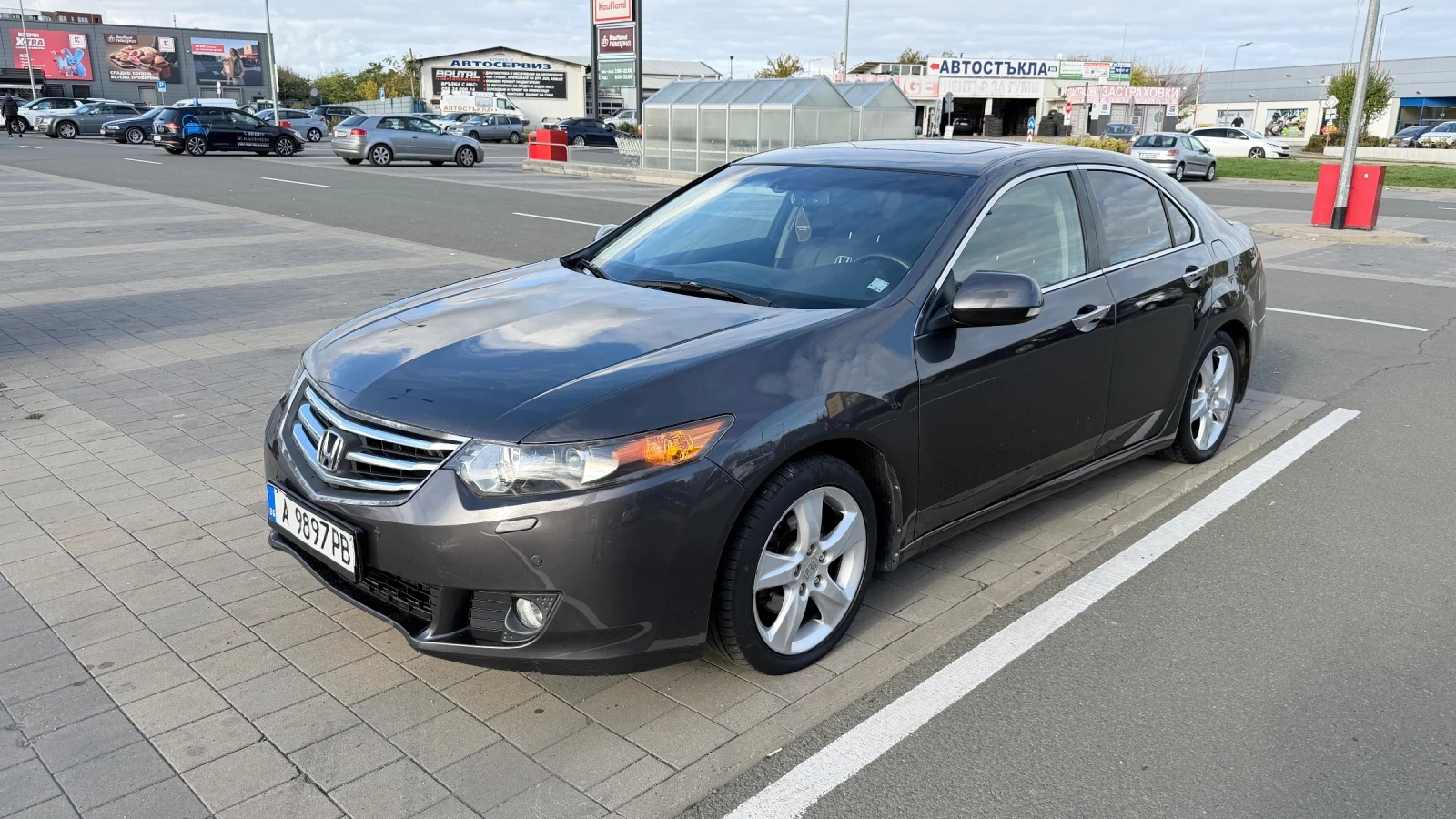 Honda Accord 2.0 i-VTEC 156 к.с.