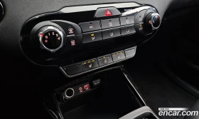 Kia Sorento Diesel 2.0 2WD Luxury, снимка 14