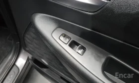 Hyundai Santa fe DIESEL 2.2 4WD EXCLUSIVE * KEYLESS * ОБДУХВАНЕ *  | Auto.bg — изображение 13