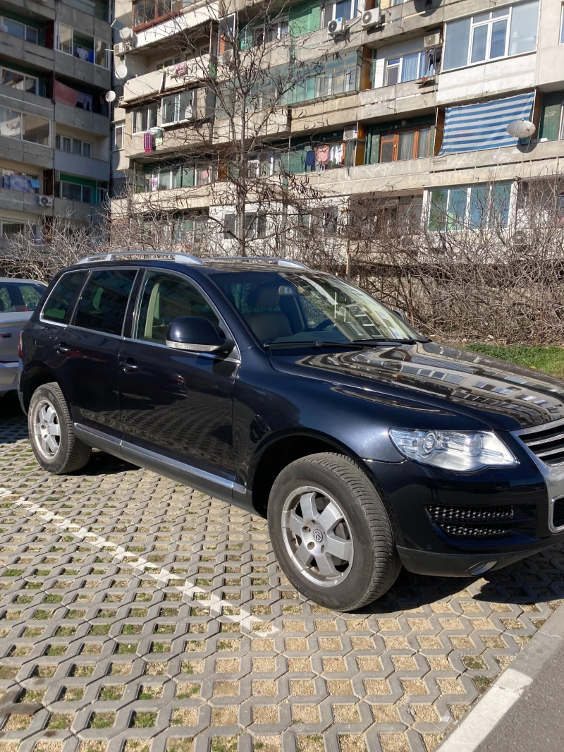 VW Touareg, снимка 1 - Автомобили и джипове - 49128898