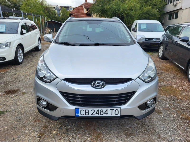 Hyundai IX35 2.0 CRDI - 184к.с. / 4WD / SWISS/ ТОП, снимка 2 - Автомобили и джипове - 51881369
