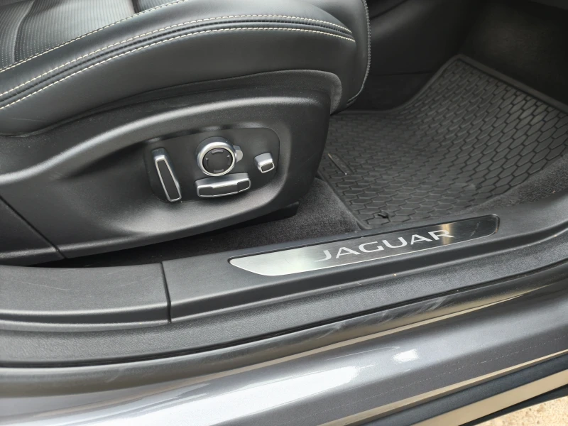 Jaguar I-Pace 90kWh, снимка 10 - Автомобили и джипове - 53267105