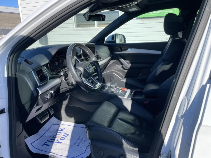 Audi Q5 2.0 TFSI quattro Technik АвтоКредит  (ЦЕНА ДО БГ), снимка 7 - Автомобили и джипове - 53598963