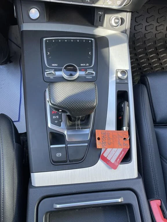 Audi Q5 2.0 TFSI quattro Technik АвтоКредит  (ЦЕНА ДО БГ) - изображение 10